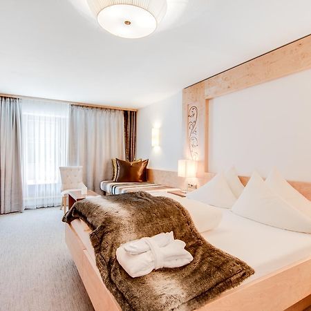 Hotel Albona 이스크글 외부 사진