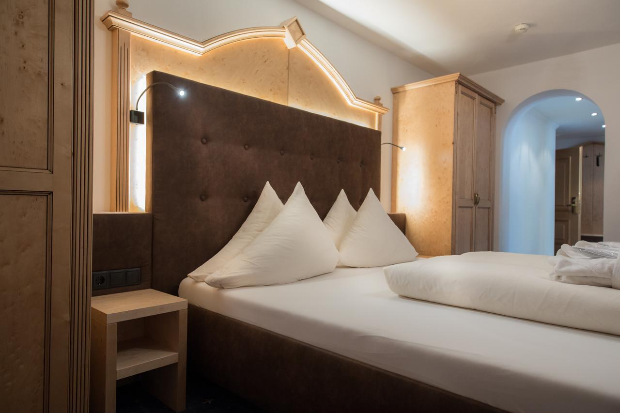 Hotel Albona 이스크글 외부 사진
