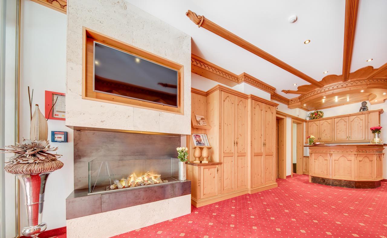 Hotel Albona 이스크글 외부 사진